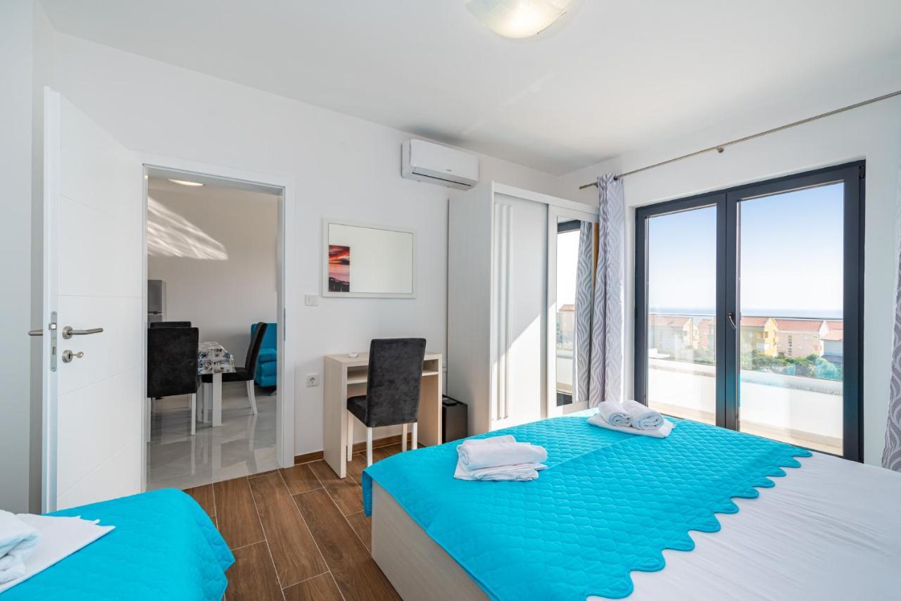 Villa Laura View Новаля Екстериор снимка