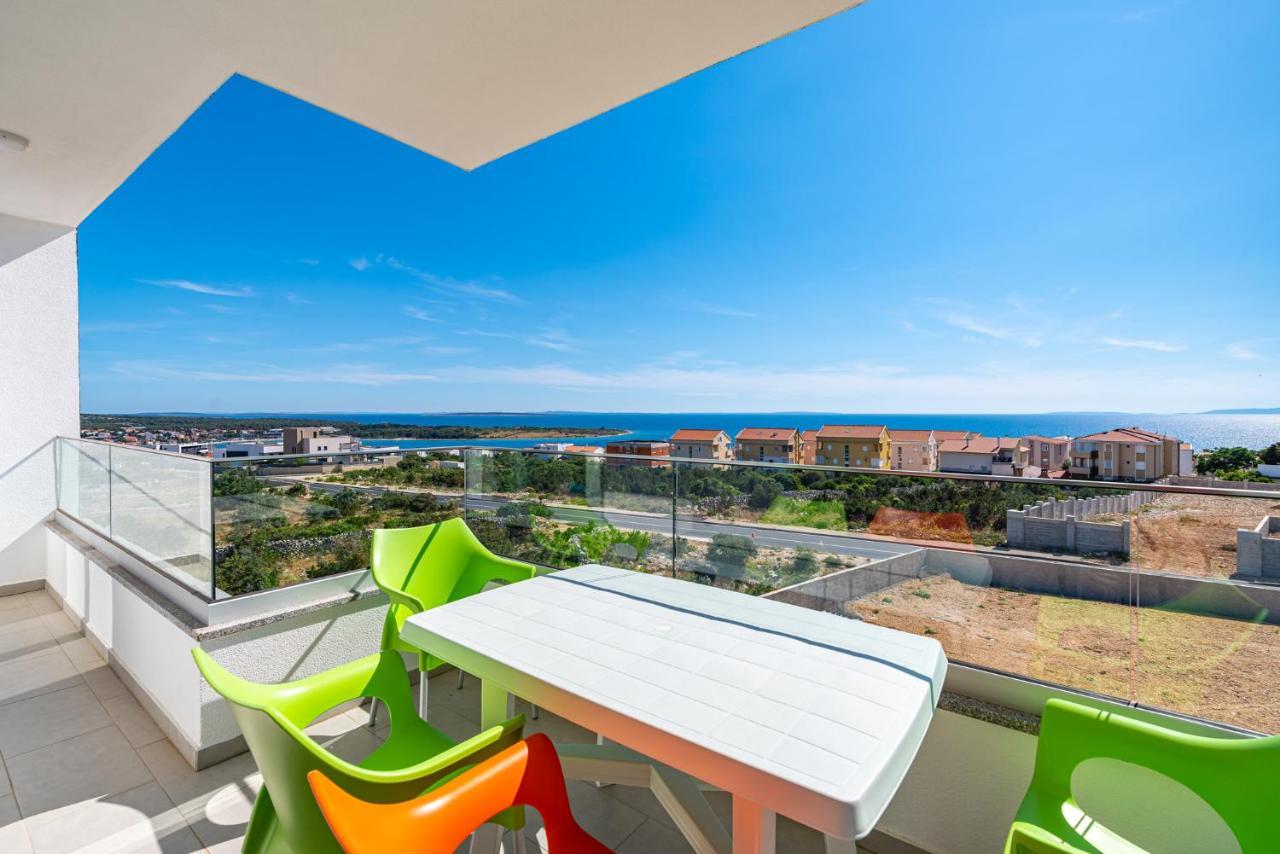 Villa Laura View Новаля Екстериор снимка